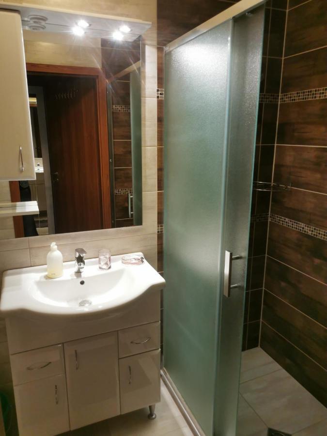 Szabo Apartman Sarvar Exterior photo