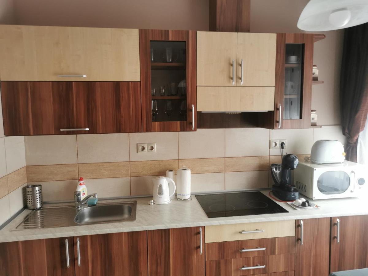 Szabo Apartman Sarvar Exterior photo